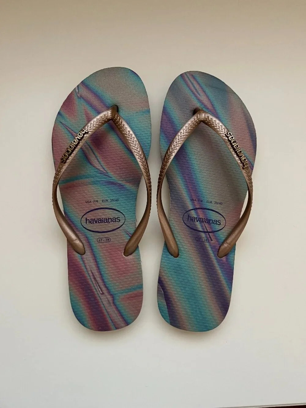 Havaianas Slim Iridescent flip flops oil slick rainbow colorful summer beach